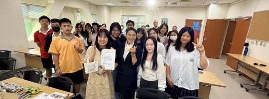 20251105_職涯講座-從世界飛回高雄.探索多元文化與自我探索