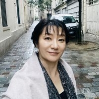 新媒體暨管理學院